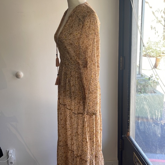 Doen Maxi Ruffle Floral Print Dress - Picture 5 of 9